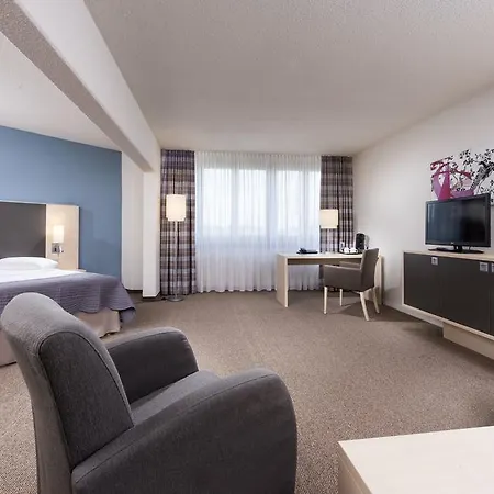 Hotel Mercure Hardtberg 4*